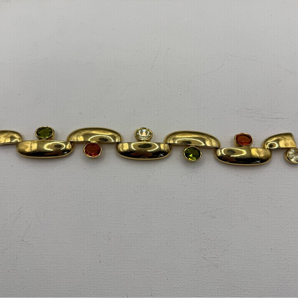 Elegant Gold Bracelet with Multicolor Gemstones